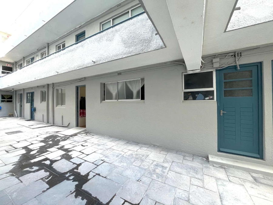 2 Bedroom Property for Sale in Muizenberg Western Cape